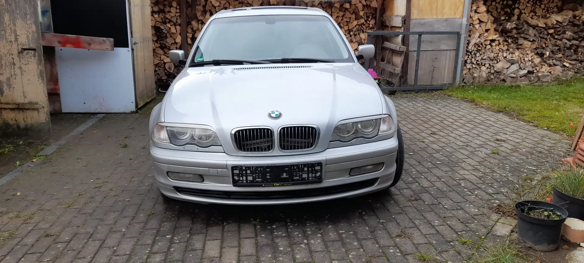 BMW 323 Argent - 1