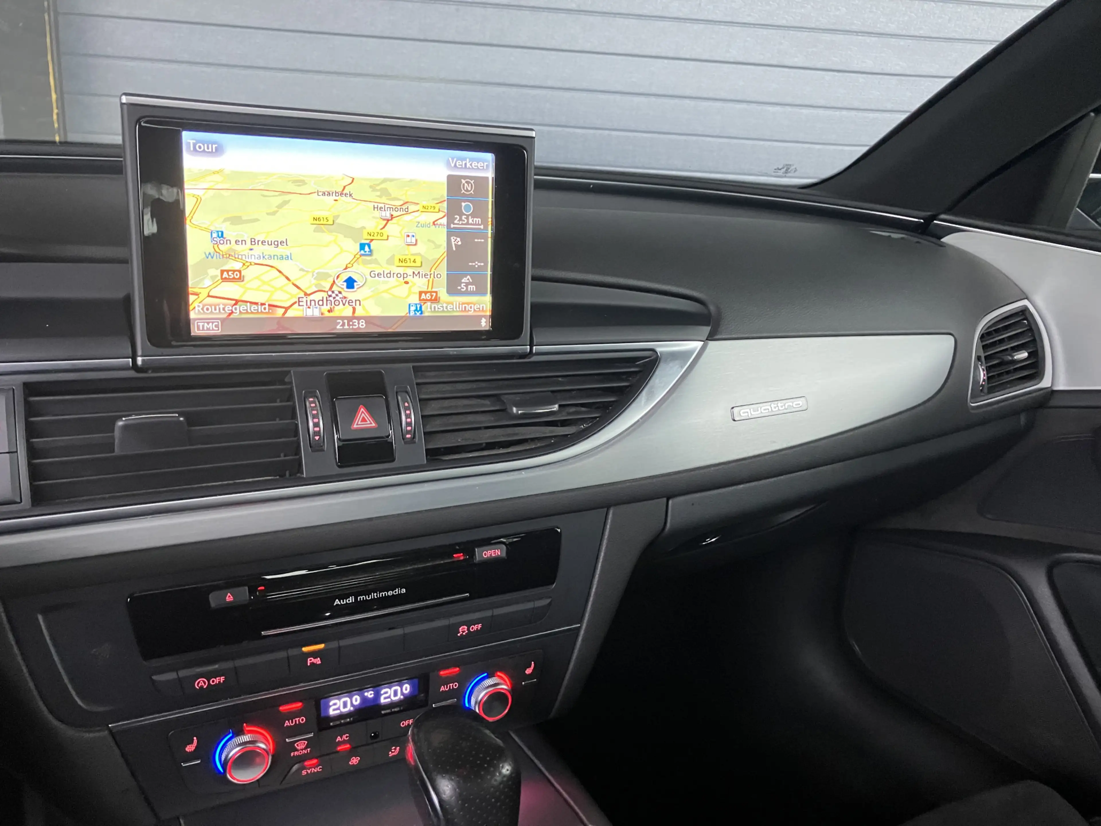 Audi A6 Avant 3.0 TDI QUATTRO PANO-MATRIX-LED-VOLL — photo 13