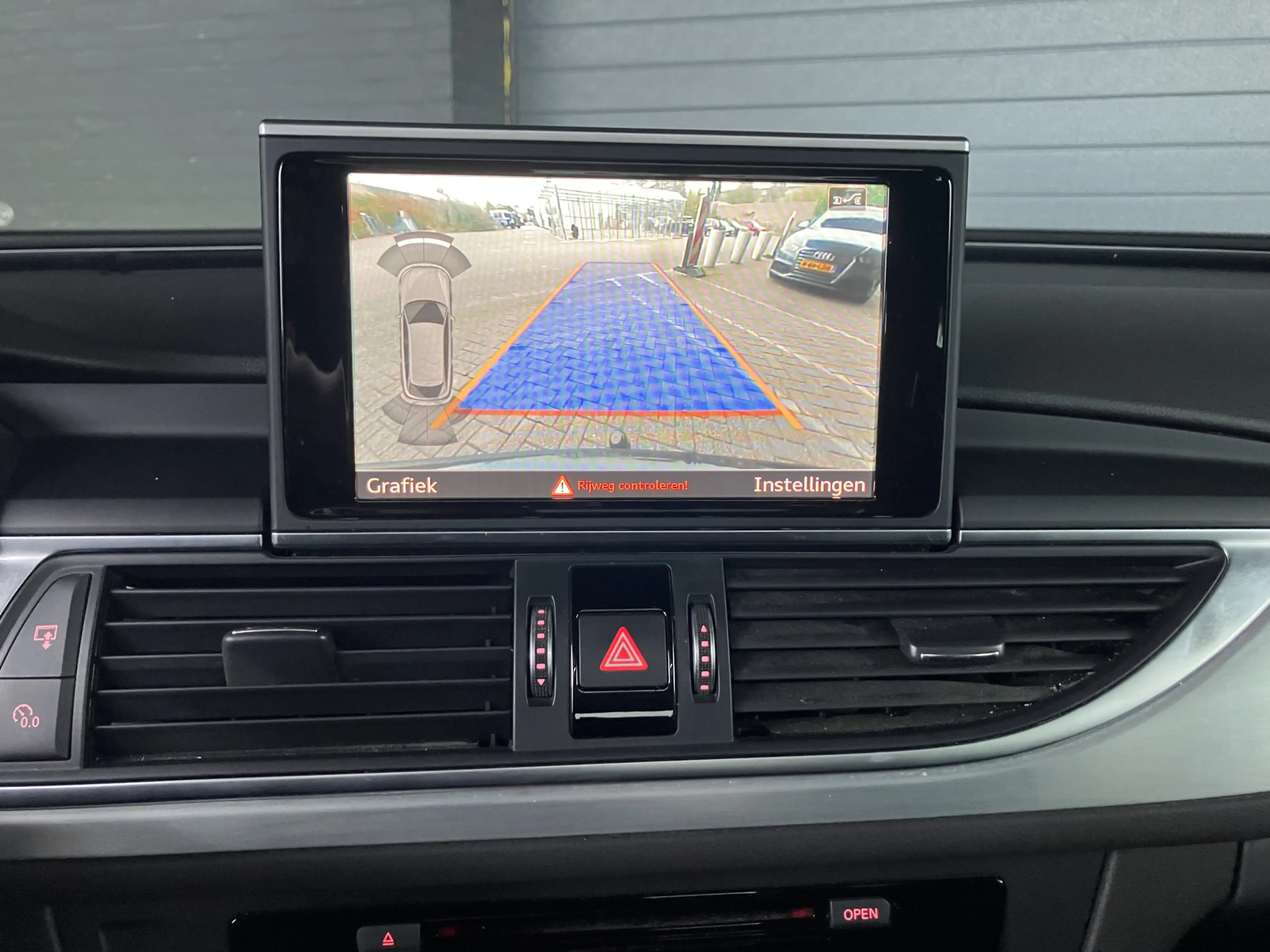 Audi A6 Avant 3.0 TDI QUATTRO PANO-MATRIX-LED-VOLL — photo 12