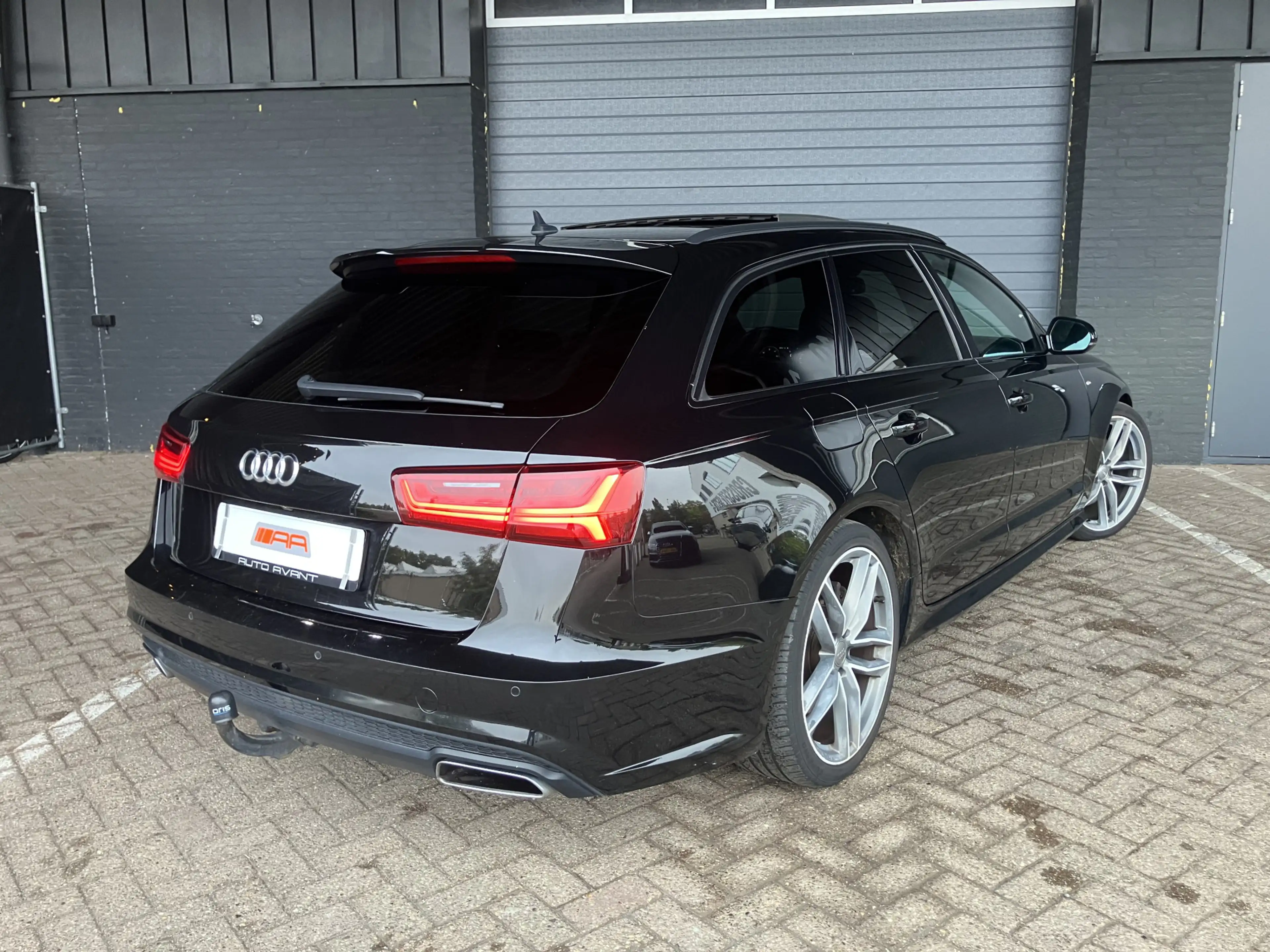 Audi A6 Avant 3.0 TDI QUATTRO PANO-MATRIX-LED-VOLL — photo 2