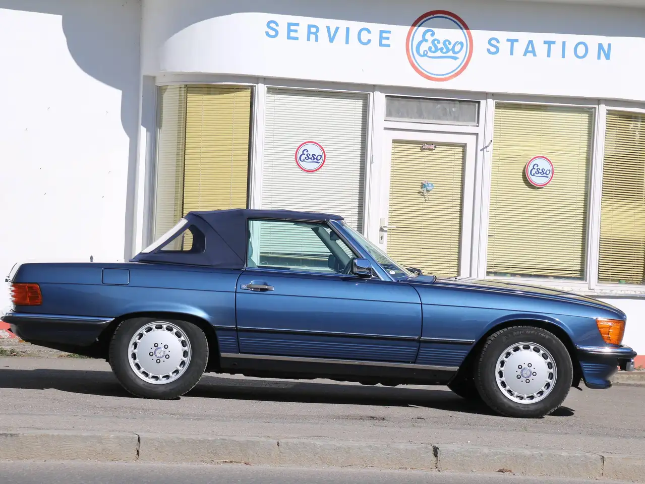 Mercedes-Benz SL 300 Oldtimer H-Kennz. SL 300 R 107 Automatik, nautikblau, Recaro neu, foto 6