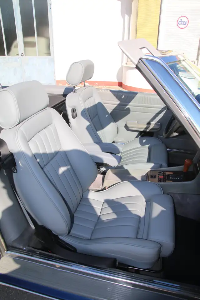 Mercedes-Benz SL 300 Oldtimer H-Kennz. SL 300 R 107 Automatik, nautikblau, Recaro neu, foto 7