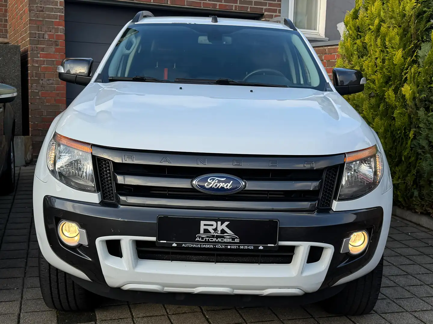 Ford Ranger Wildtrak Doppelkabine 4x4 AHK Blanc - 2