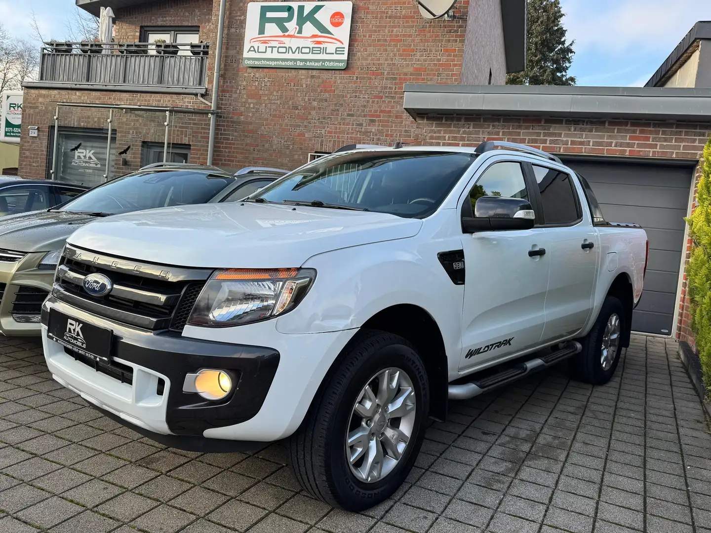Ford Ranger Wildtrak Doppelkabine 4x4 AHK Blanc - 1