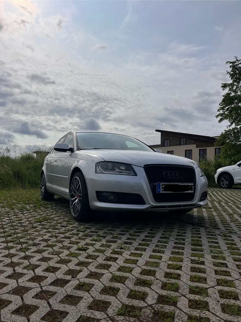 Audi A3 1.2 TFSI Sportback -Sitzheizung Grau - 1