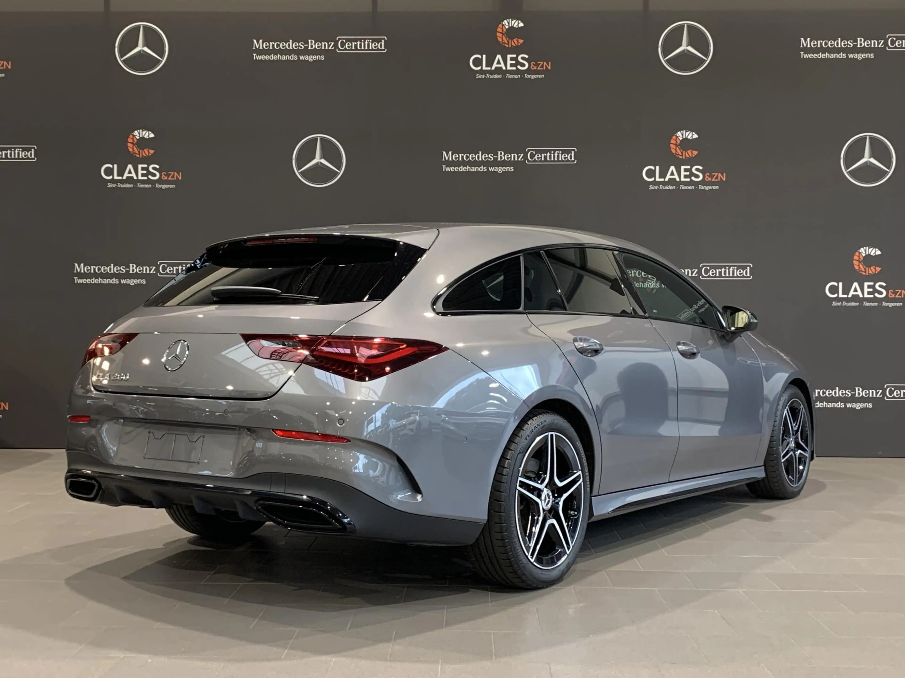 Mercedes-Benz CLA 200 Shooting Brake AMG Line - DOS 8887 — photo 5
