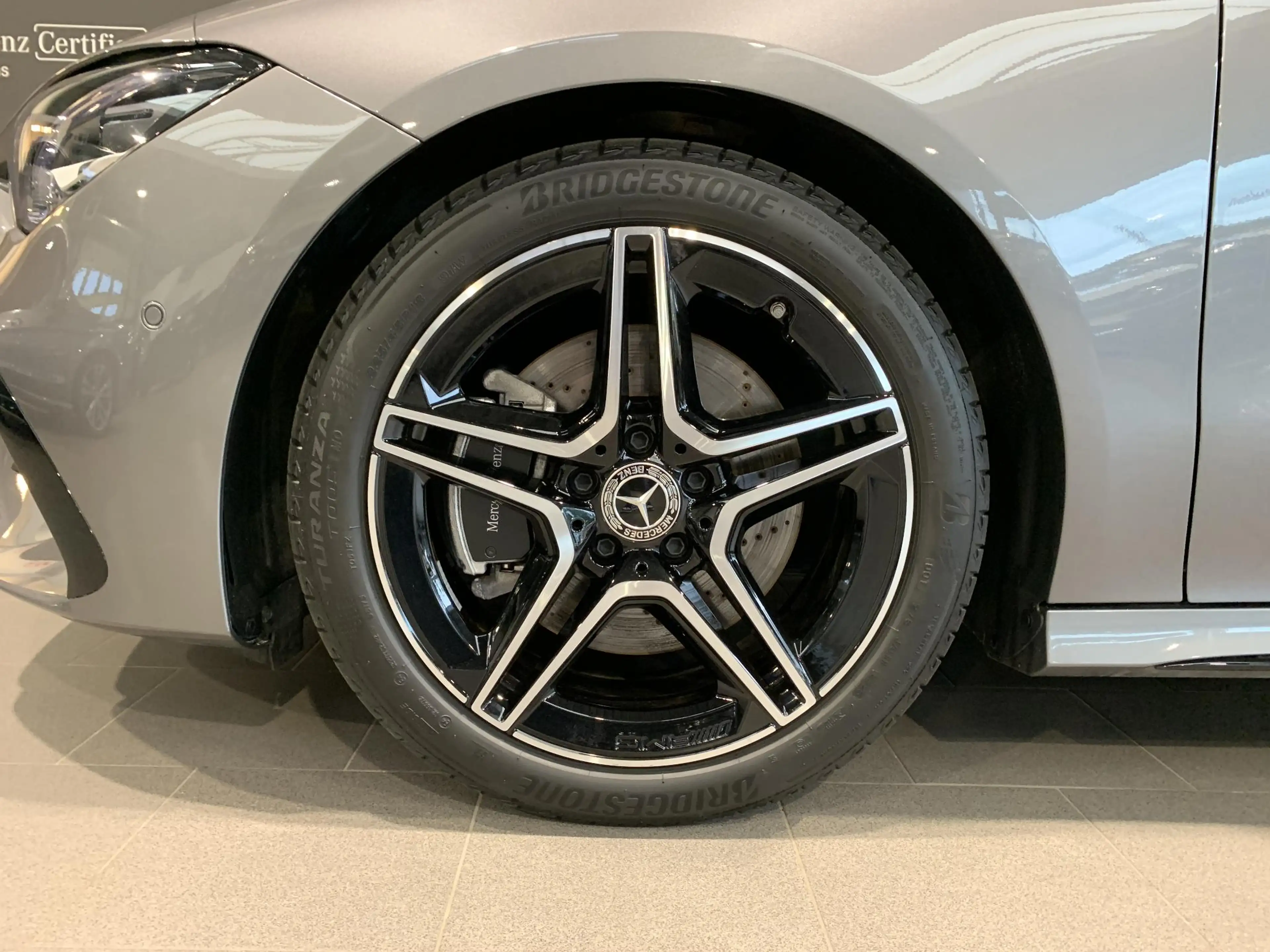 Mercedes-Benz CLA 200 Shooting Brake AMG Line - DOS 8887 — photo 9