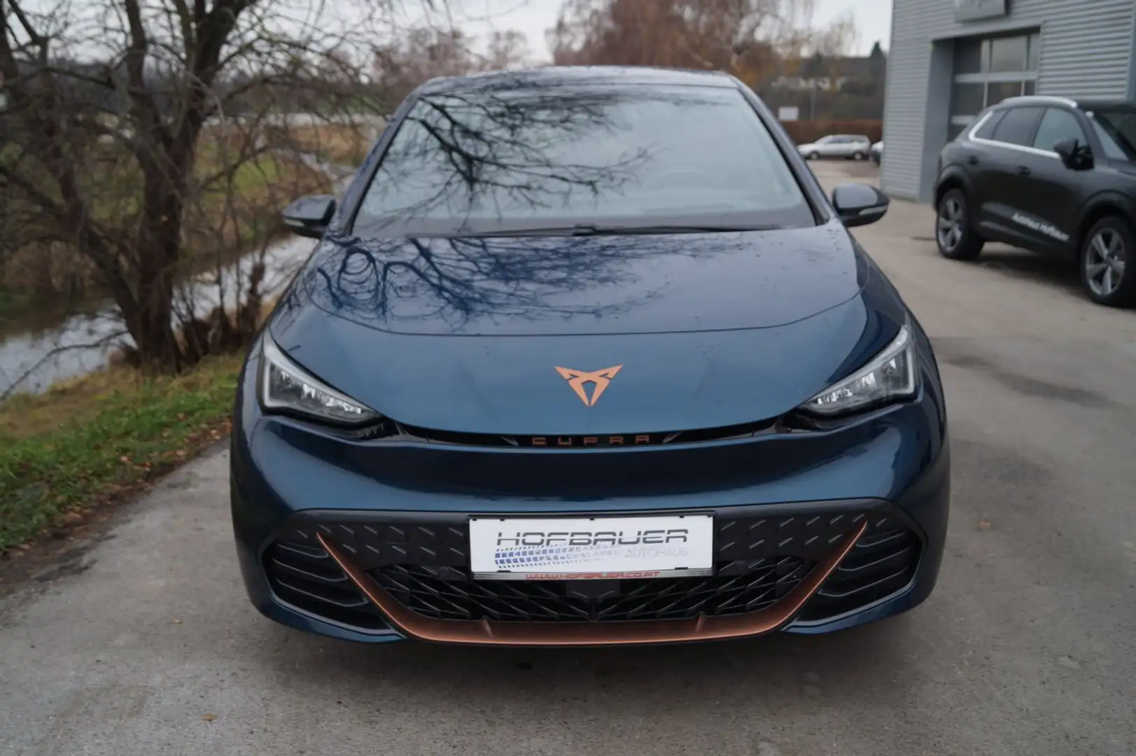 CUPRA Born 58 150kW/204PS Blau - 2