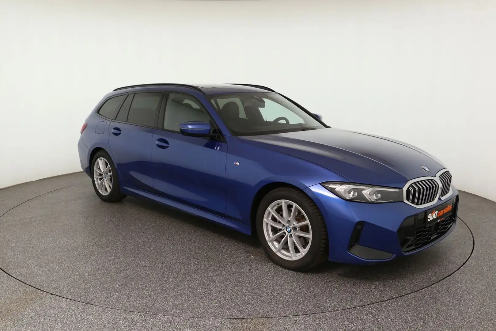BMW 320 i M Sport|PANO|ACC|HUD|360°|ad.LED|SHZG|AHK Blau - 1