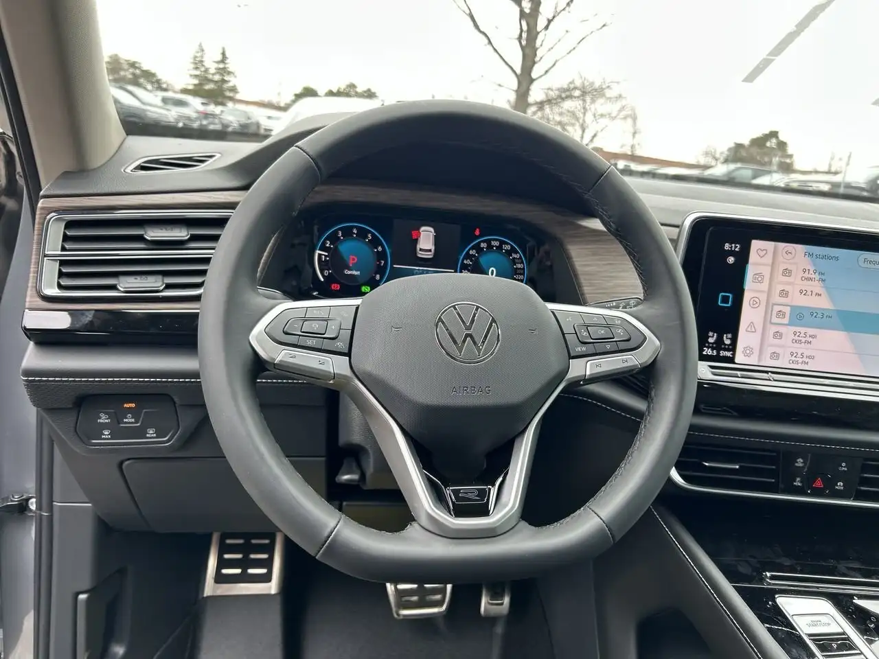 Volkswagen Atlas снимка Volkswagen Atlas