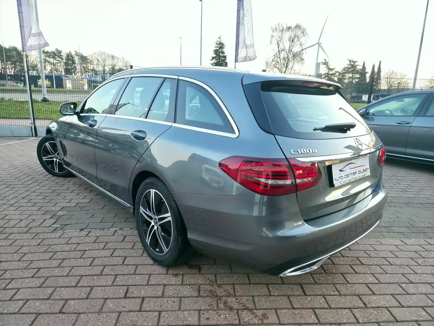 Mercedes-Benz C 180 d T Avantgarde Argent - 2