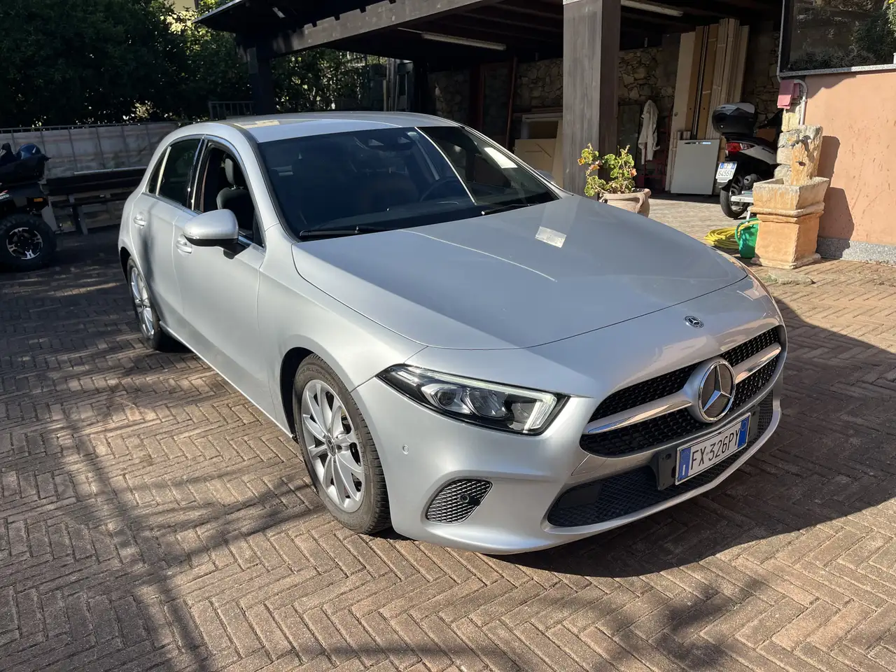 Mercedes-Benz A 180