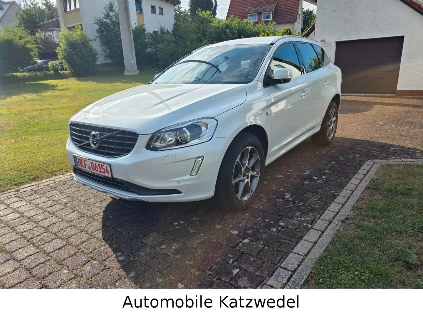 Volvo XC60 Ocean Race 2WD/Automatik/Garantie Blanc - 1