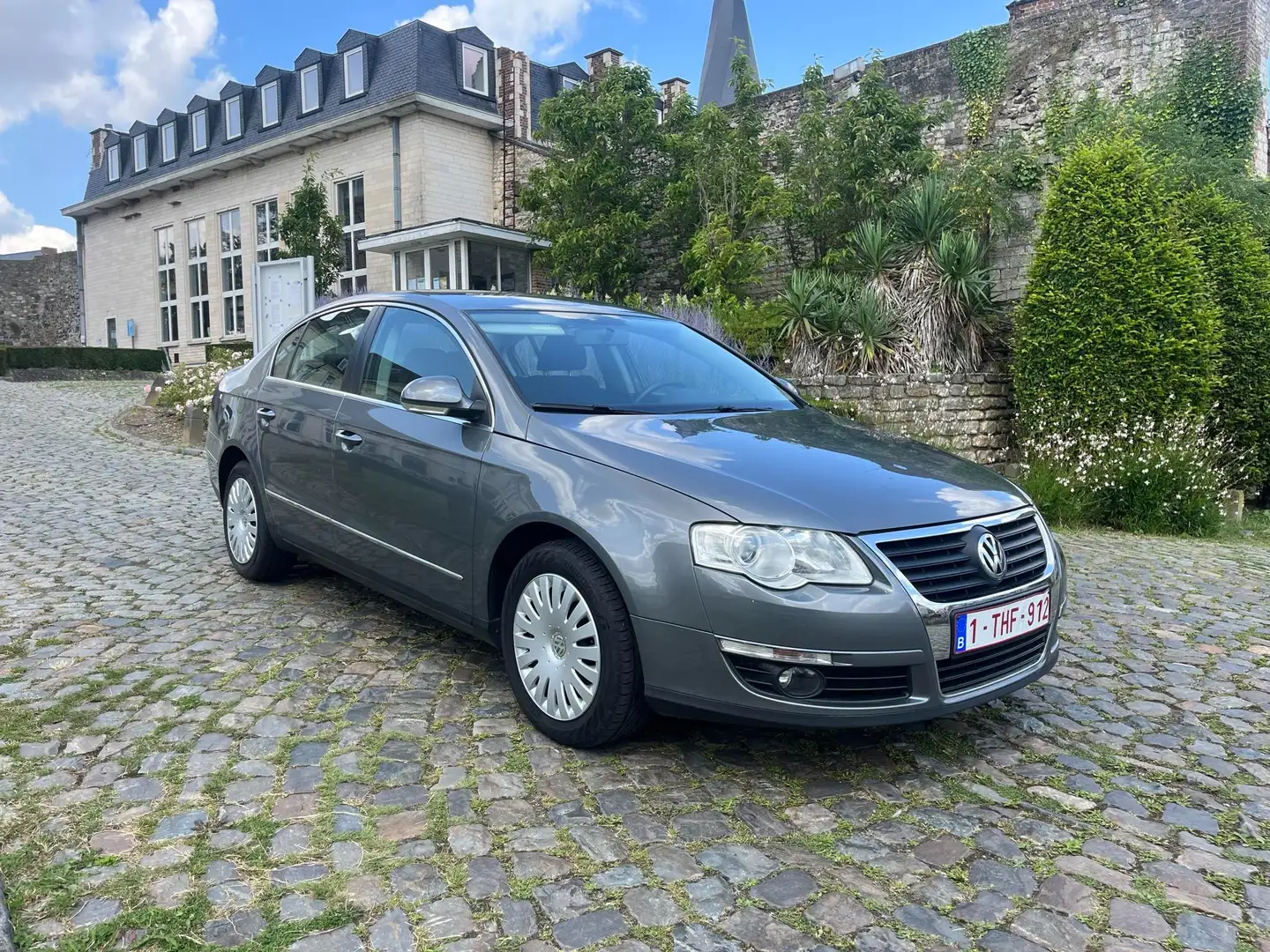 Volkswagen Passat 1.9+TDi+Comfortline Gris - 2