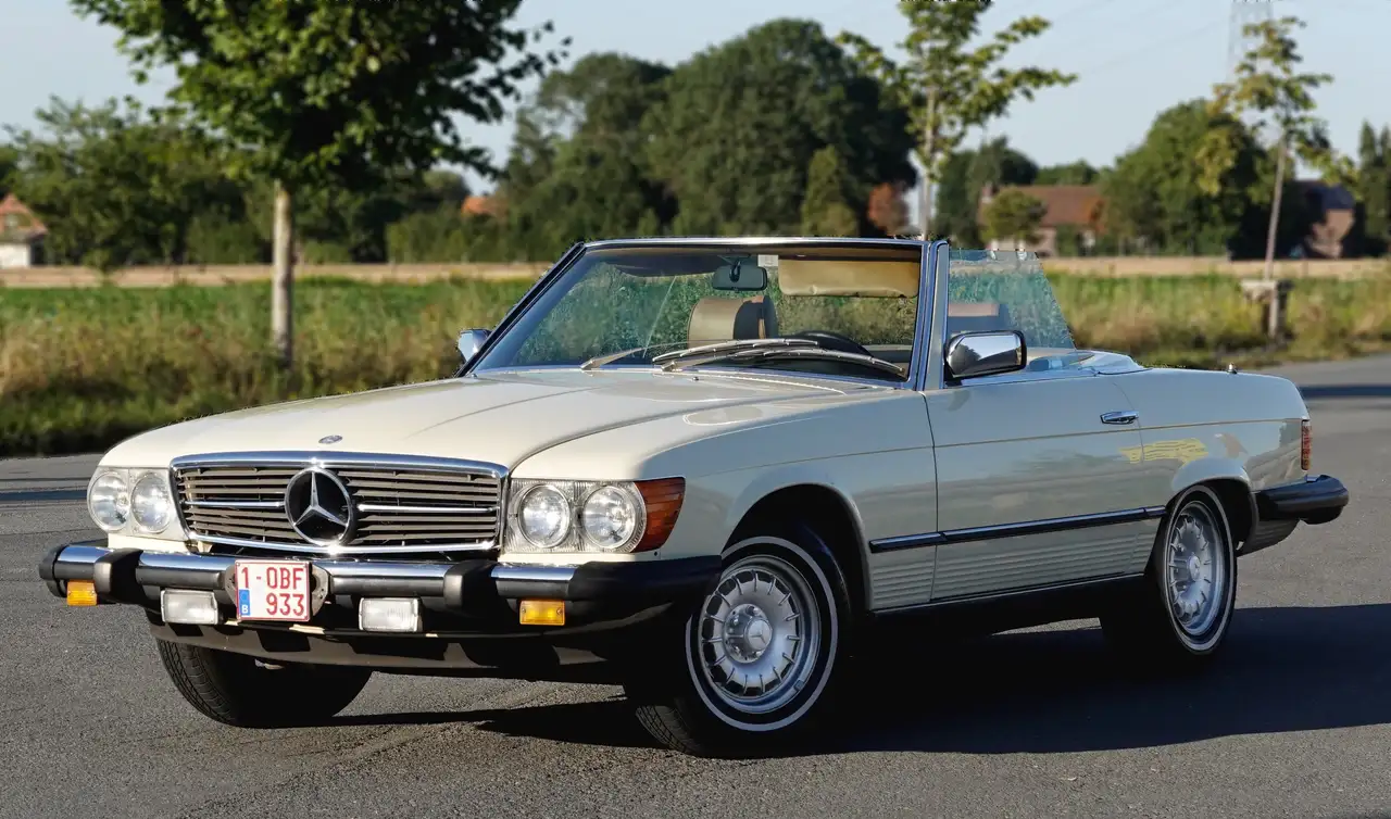 Mercedes-Benz SL 380 R 107, foto 1