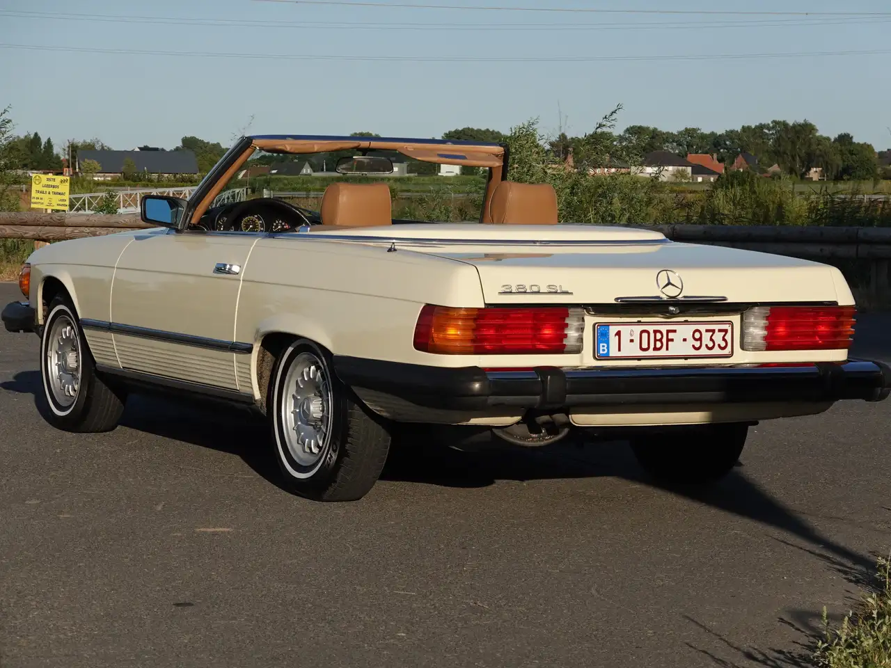 Mercedes-Benz SL 380 R 107, foto 3