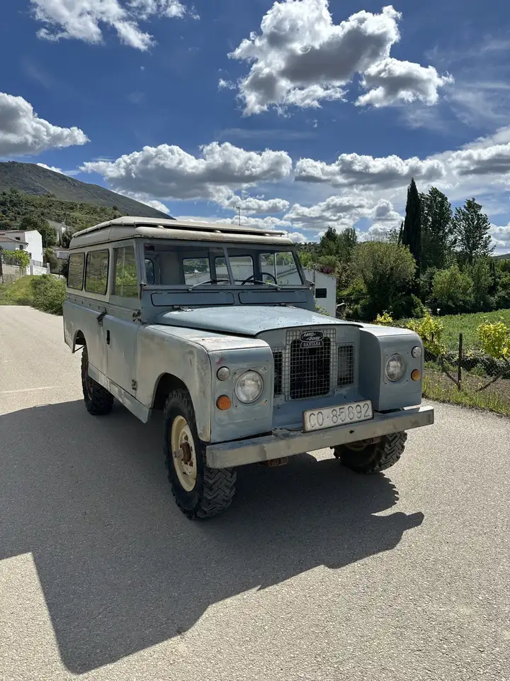 Land Rover Series 2-A 1971 109”, foto 2