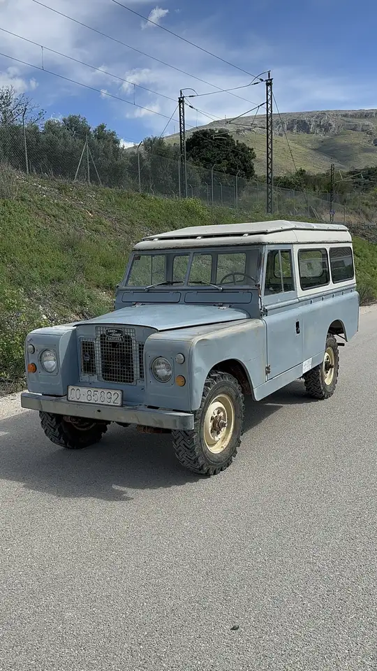 Land Rover Series 2-A 1971 109”, foto 3