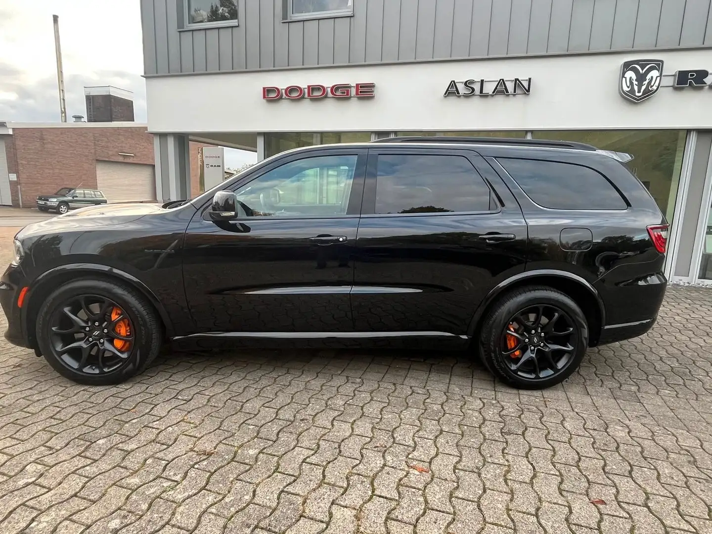 Dodge Durango 5,7 R/T + Orange Package+LPG+ AHK Schwarz - 2