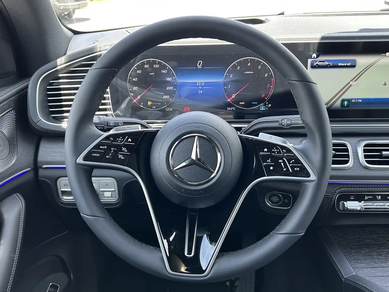 Mercedes-Benz GLE снимка Mercedes-Benz GLE