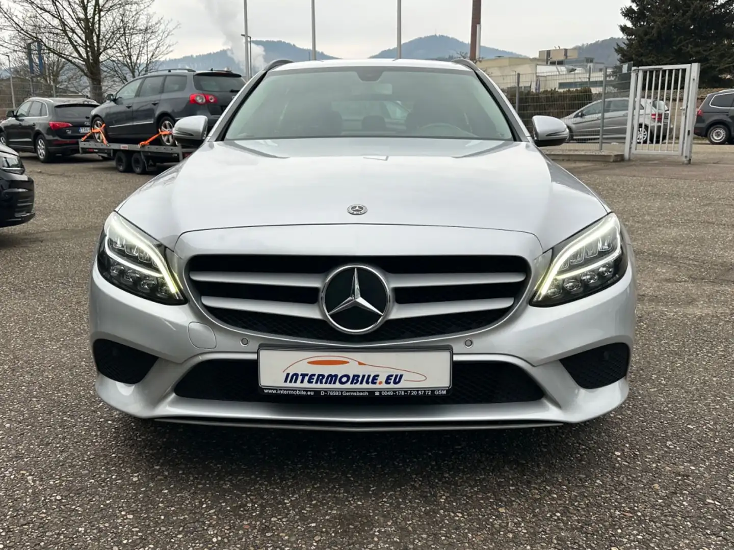Mercedes-Benz C 180 T d 9G-Tronic LED Alu Navi Kamera AHK Euro6 Silber - 2