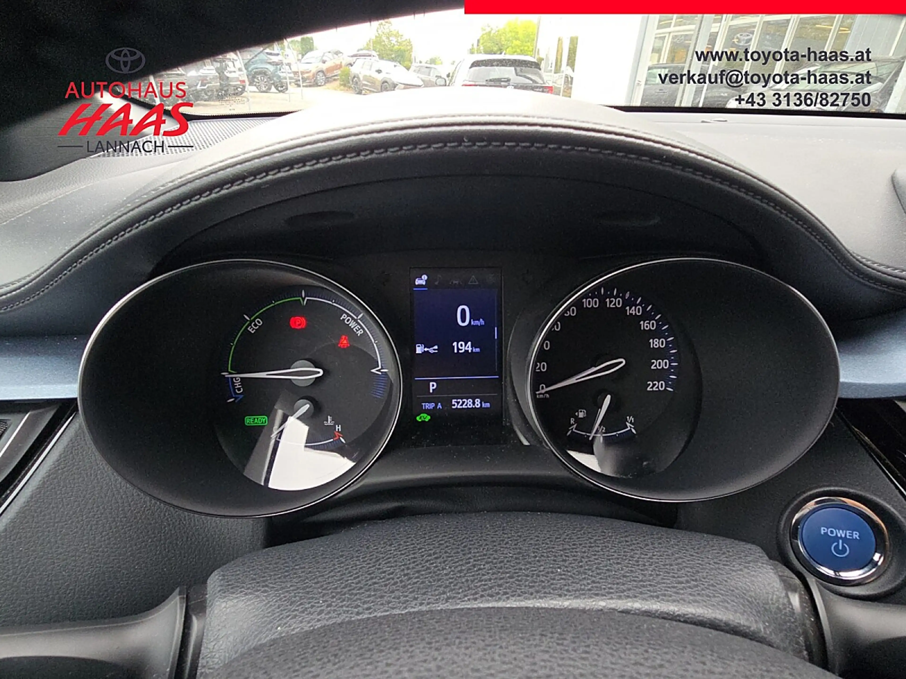 Toyota C-HR 1,8 Hybrid C-LUB CVT — photo 12
