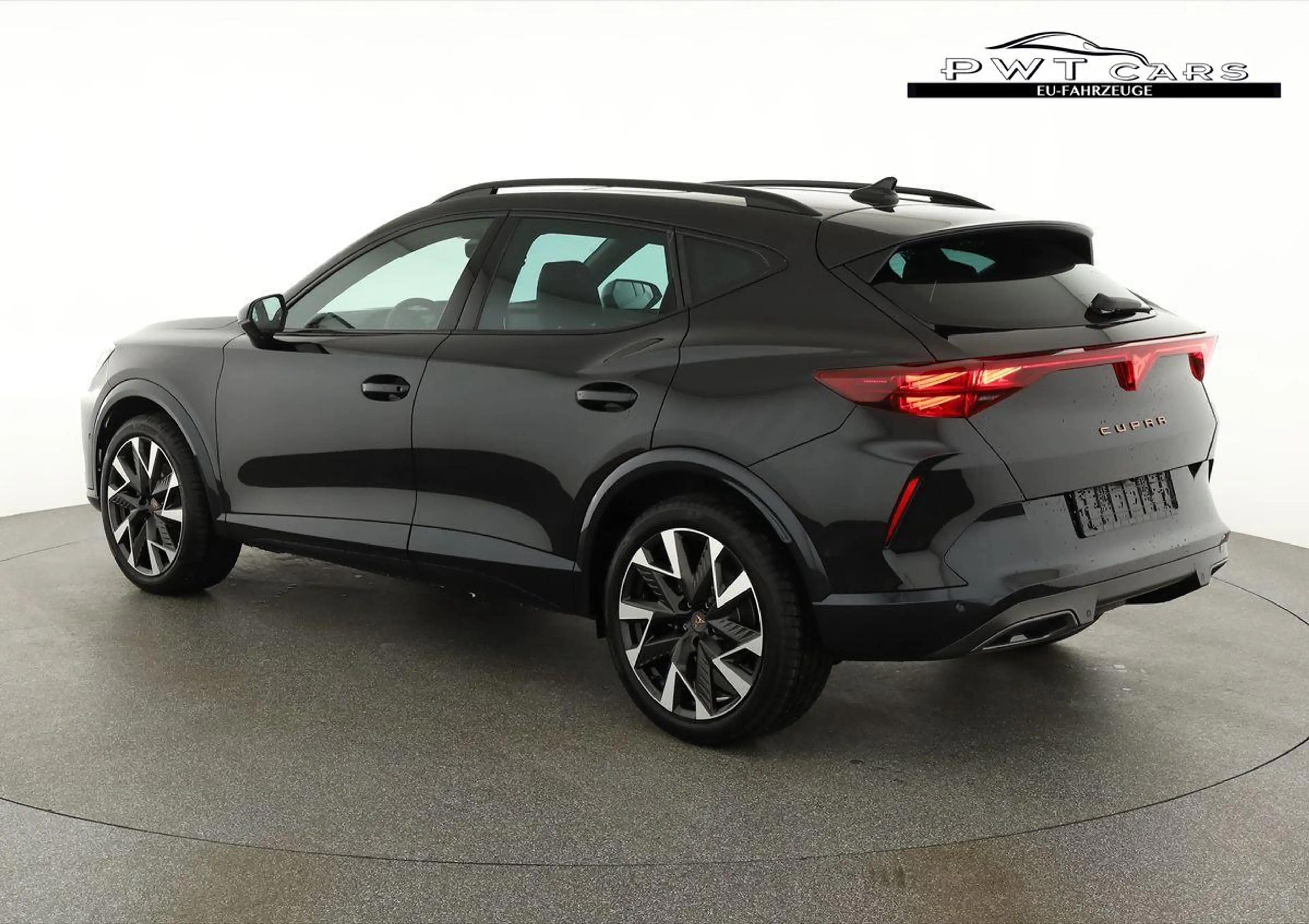 CUPRA Formentor 2.0 TSI 150 kW 4Drive DSG 4Drive, Pano, Navi, M... — photo 3