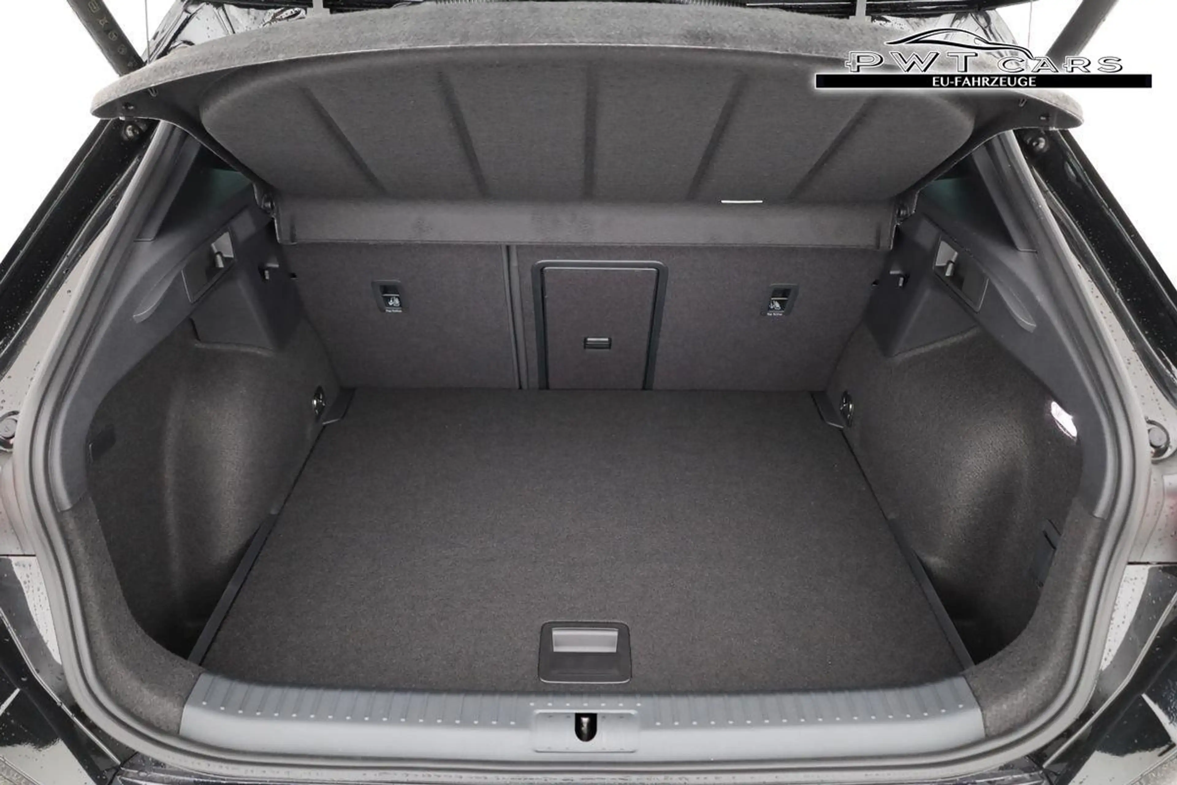 CUPRA Formentor 2.0 TSI 150 kW 4Drive DSG 4Drive, Pano, Navi, M... — photo 12