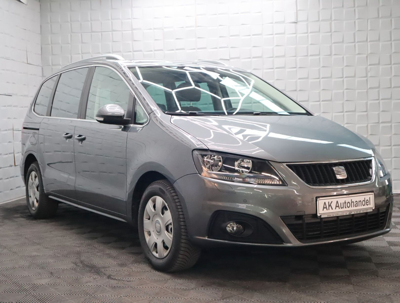 SEAT Alhambra Style Aut. Navi Kamera 7-Sitzer SHZ PDC — photo 3