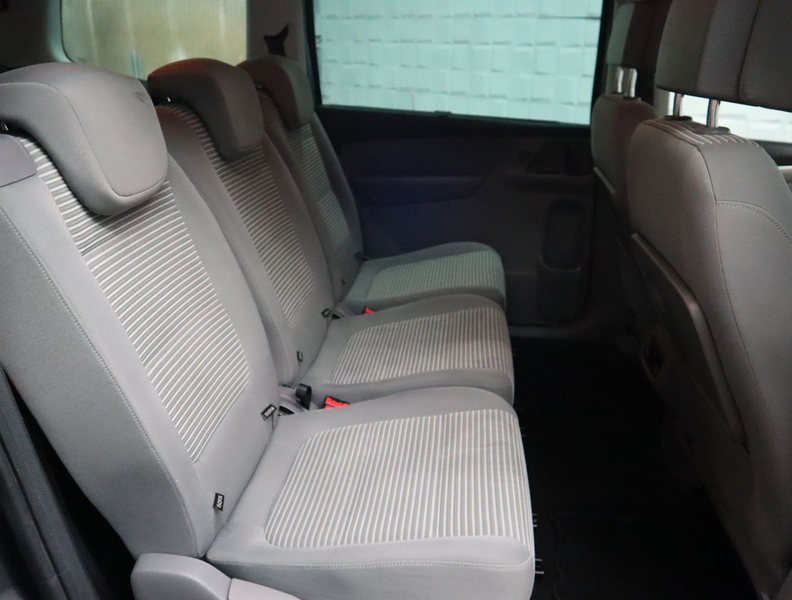 SEAT Alhambra Style Aut. Navi Kamera 7-Sitzer SHZ PDC — photo 12