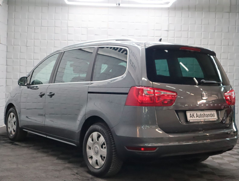 SEAT Alhambra Style Aut. Navi Kamera 7-Sitzer SHZ PDC — photo 4