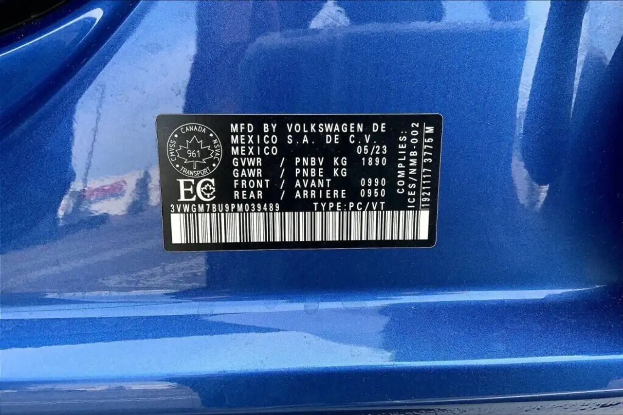Volkswagen Jetta снимка Volkswagen Jetta