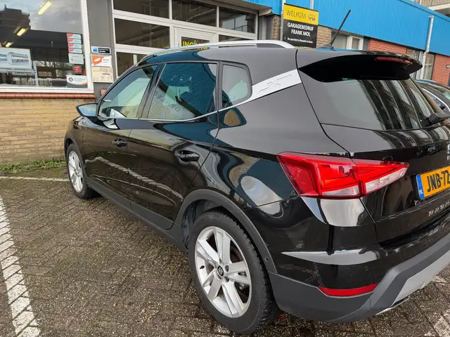 Seat Arona view 12