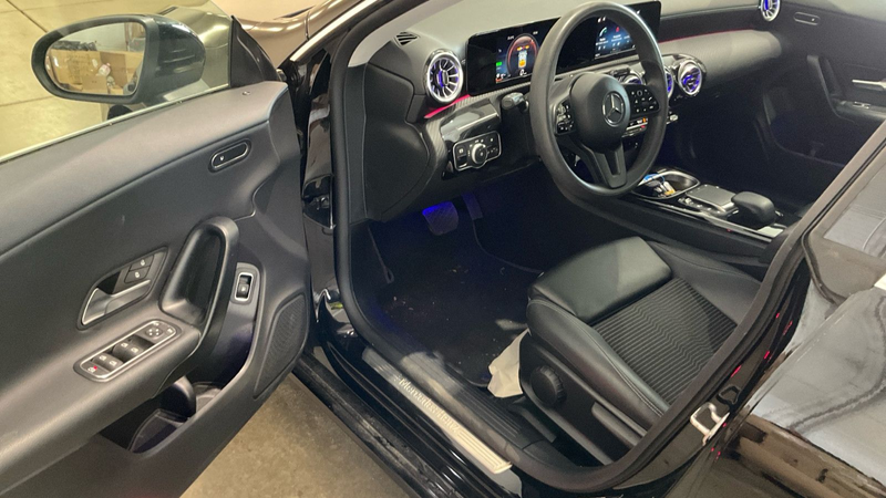 Mercedes-Benz CLA 250 e Kamera*18*DAB*Teilleder*Navi*MBUX — photo 7