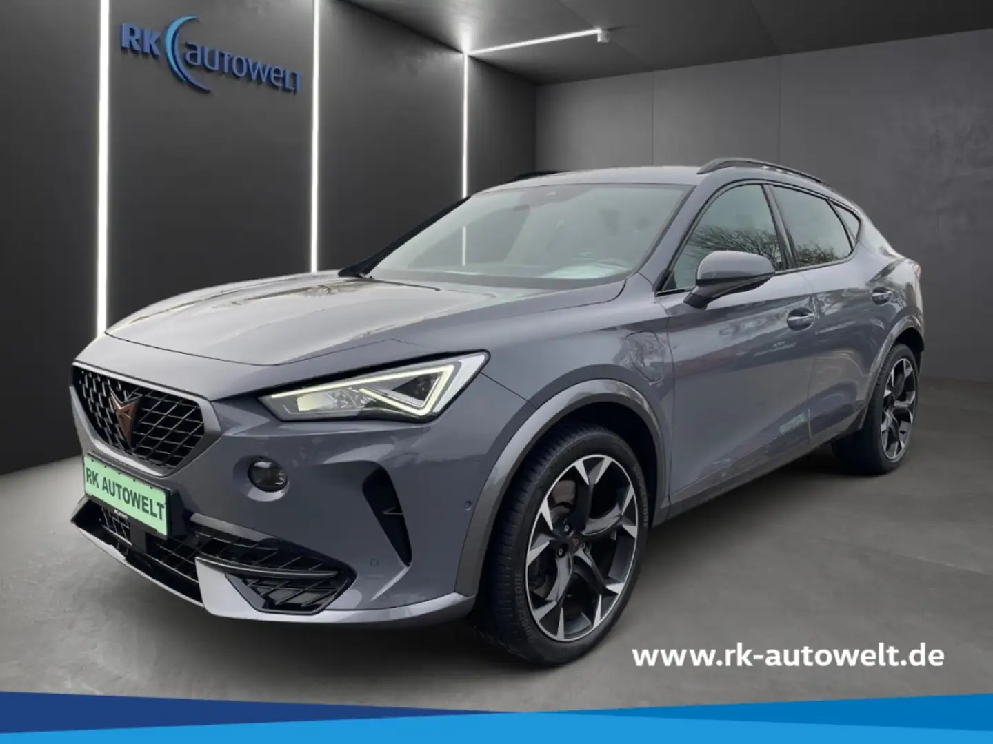 CUPRA Formentor VZ e-HYBRID Navi,Kamera,SHZ,PDC,DCC,ACC,LED Gris - 1