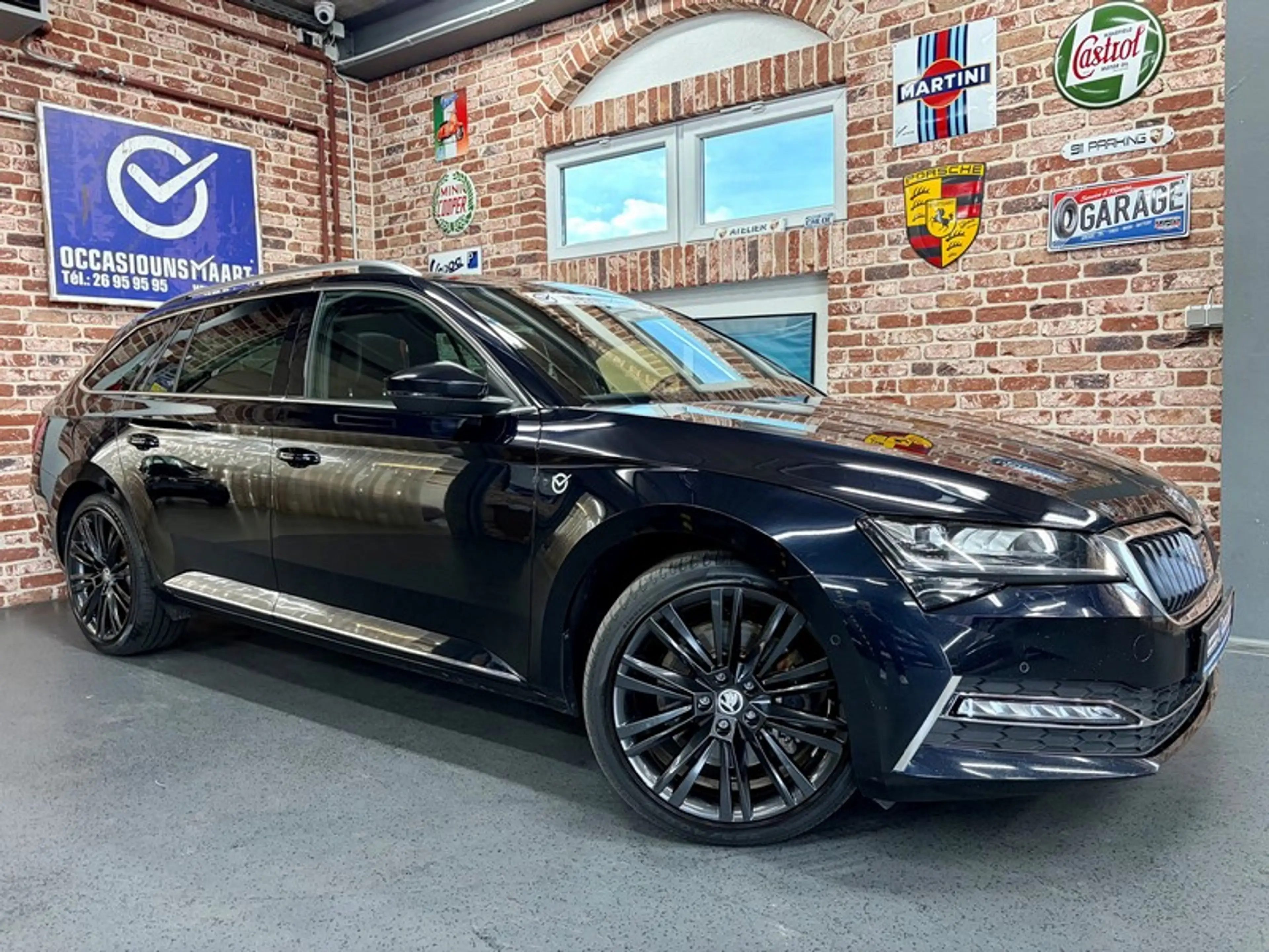 Skoda Superb Superb Combi 2.0 TSi 272cv Auto 4x4 LAURIN&KLEMEN