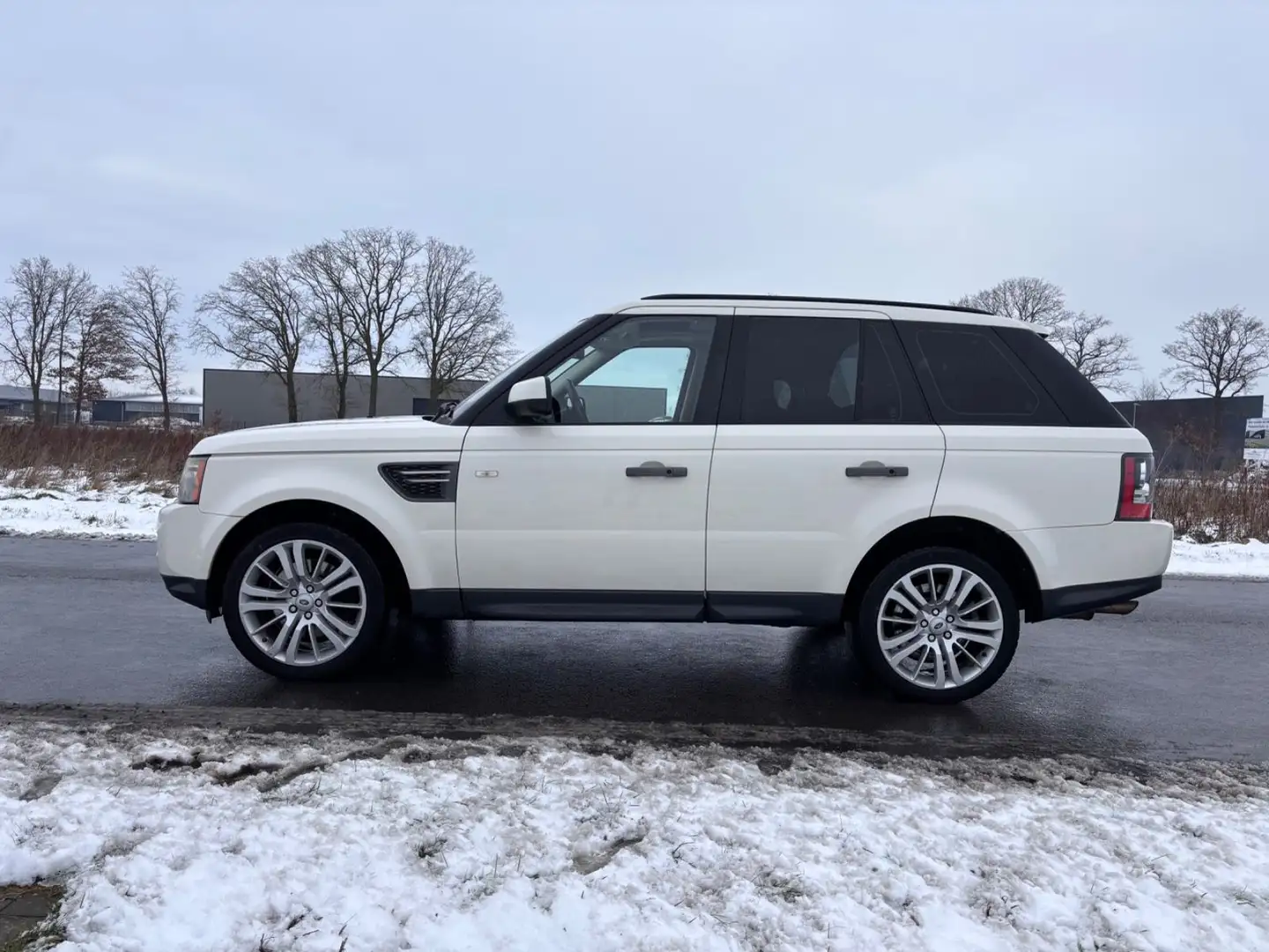Land Rover Range Rover Sport 3,0 TDV6 HSE-Xenon-Dach-Leder Weiß - 2