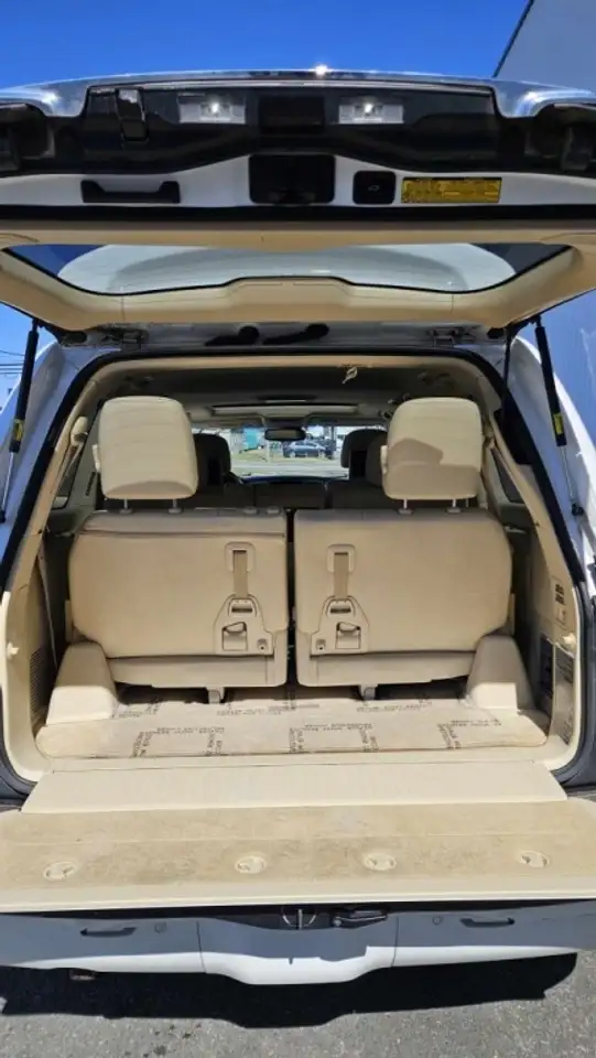 Lexus LX photo Lexus LX