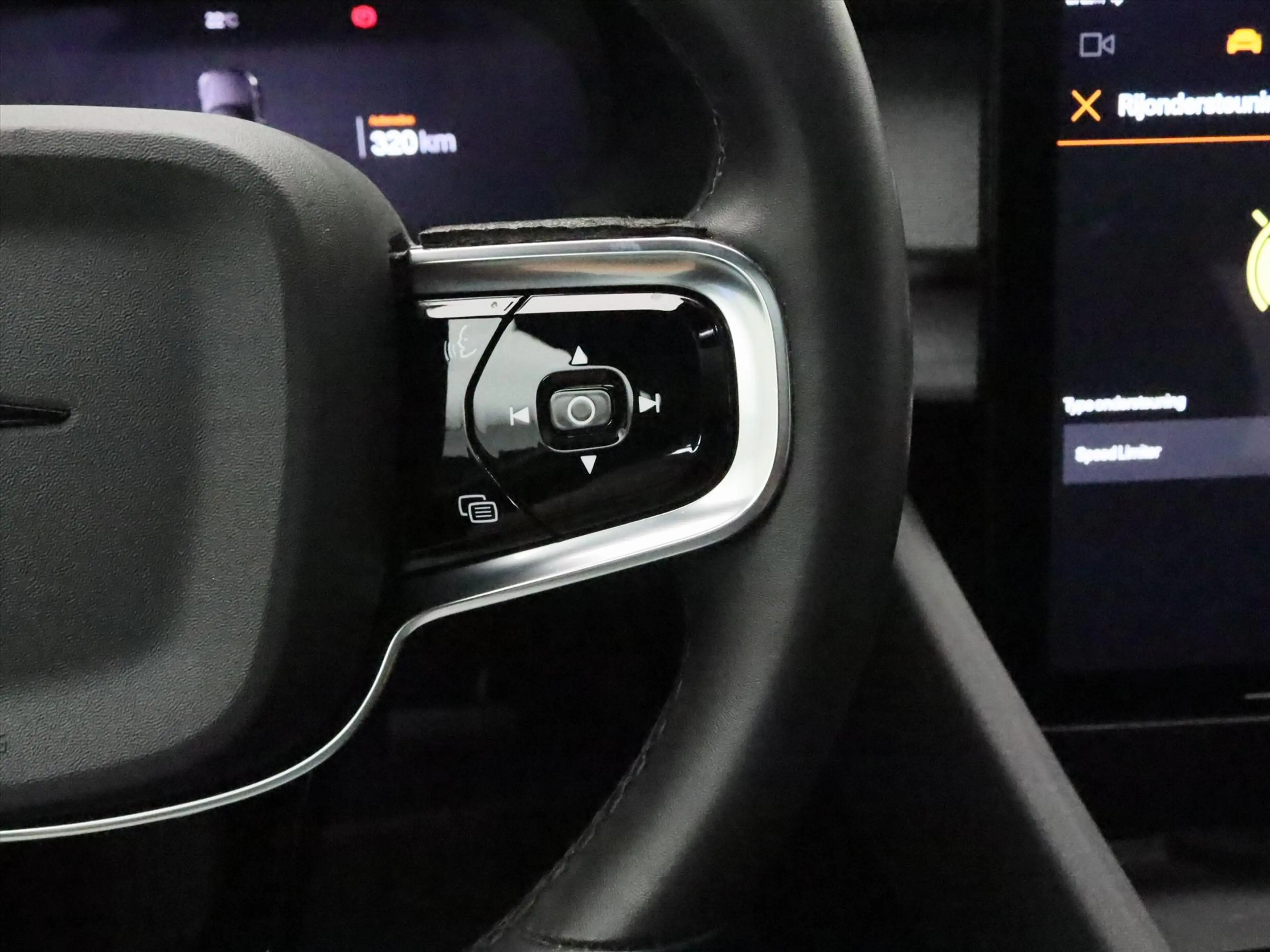 Polestar 2 170kW Long Single Motor 231pk Auomaat [ CRUISE+WAR — photo 24