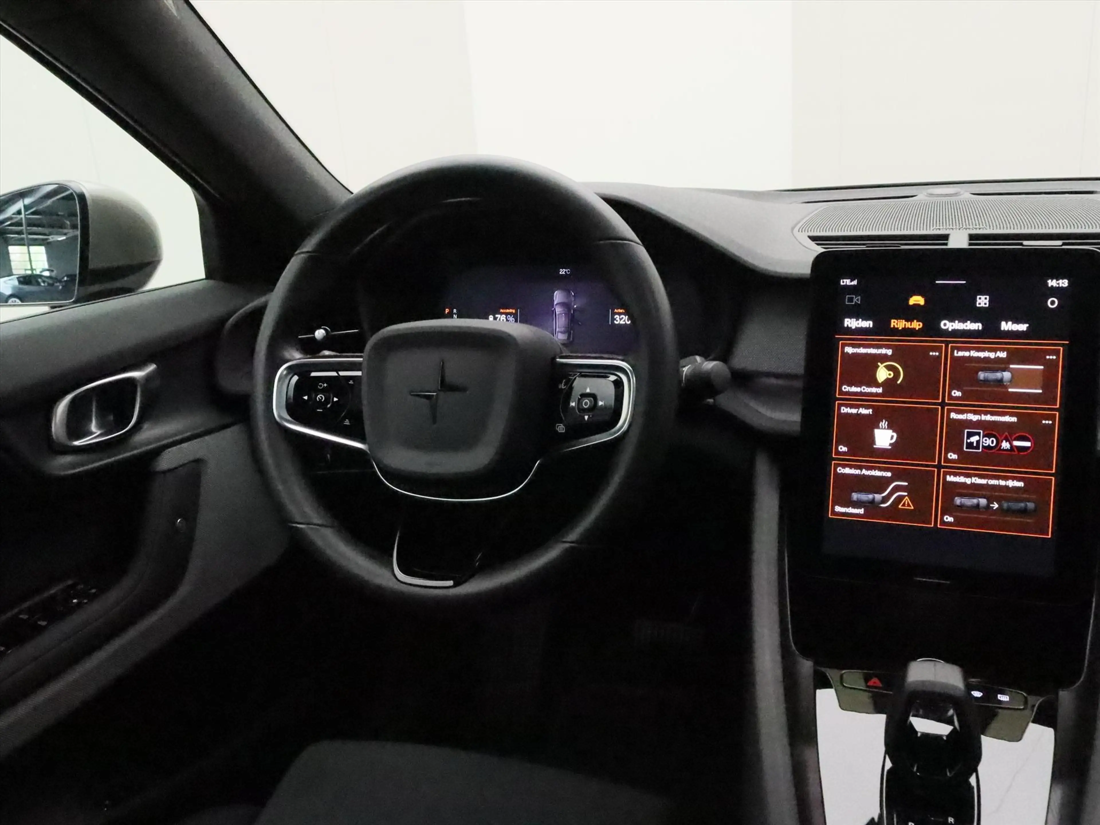 Polestar 2 170kW Long Single Motor 231pk Auomaat [ CRUISE+WAR — photo 9