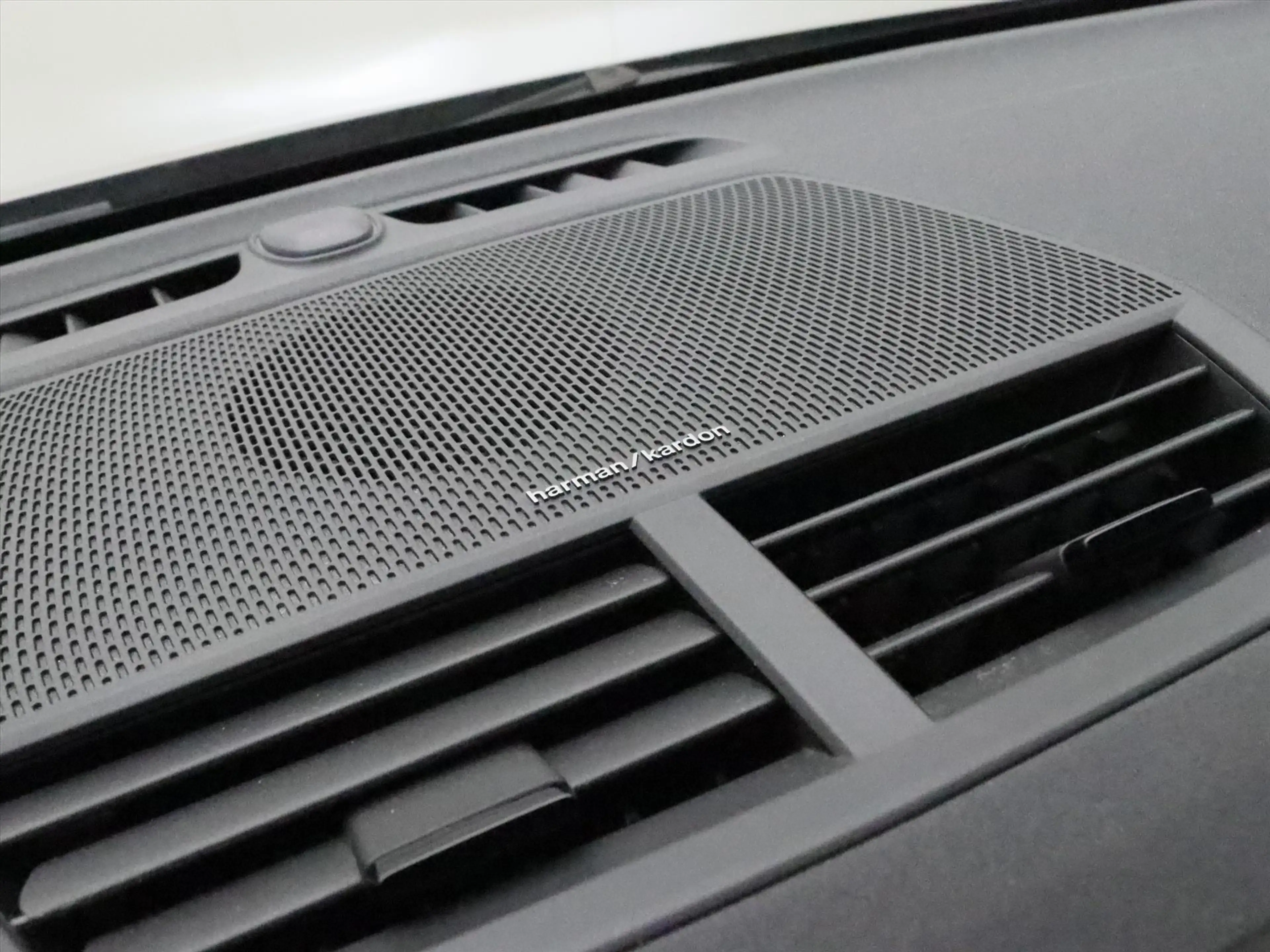 Polestar 2 170kW Long Single Motor 231pk Auomaat [ CRUISE+WAR — photo 39