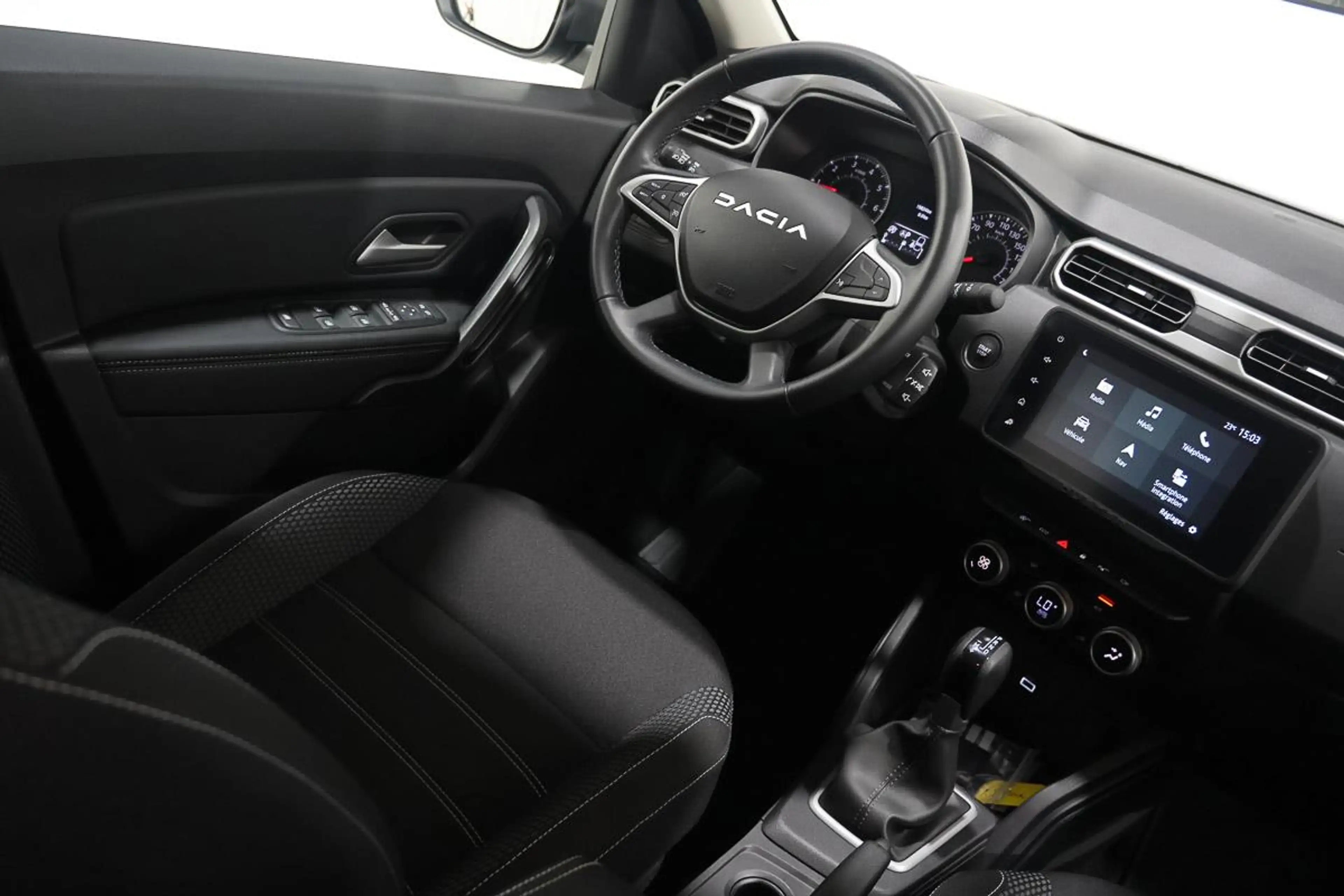 Dacia Duster 1.3 TCE 150 AUTOMATIQUE LED GPS CAMERA REGU JA17 — photo 11