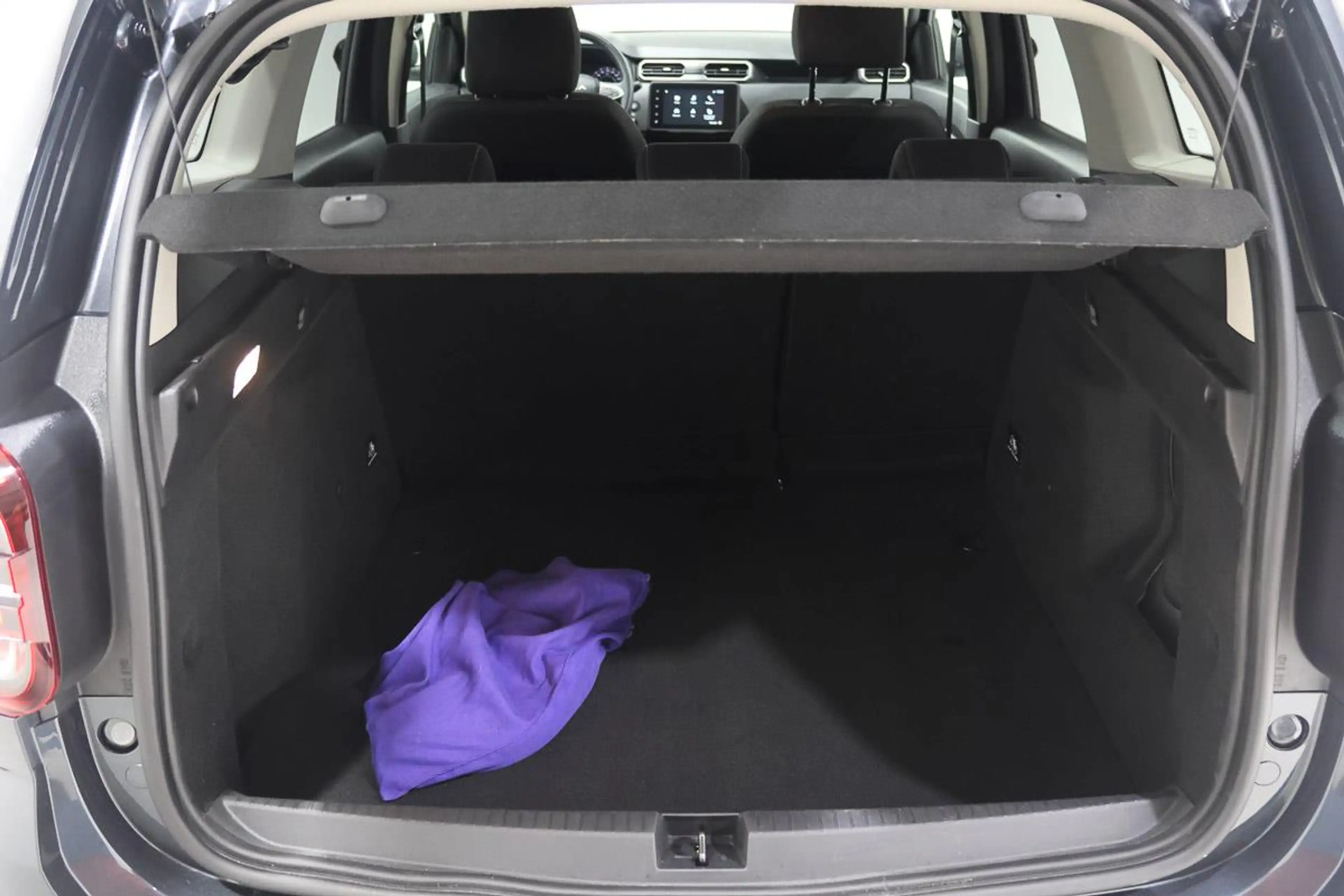 Dacia Duster 1.3 TCE 150 AUTOMATIQUE LED GPS CAMERA REGU JA17 — photo 12