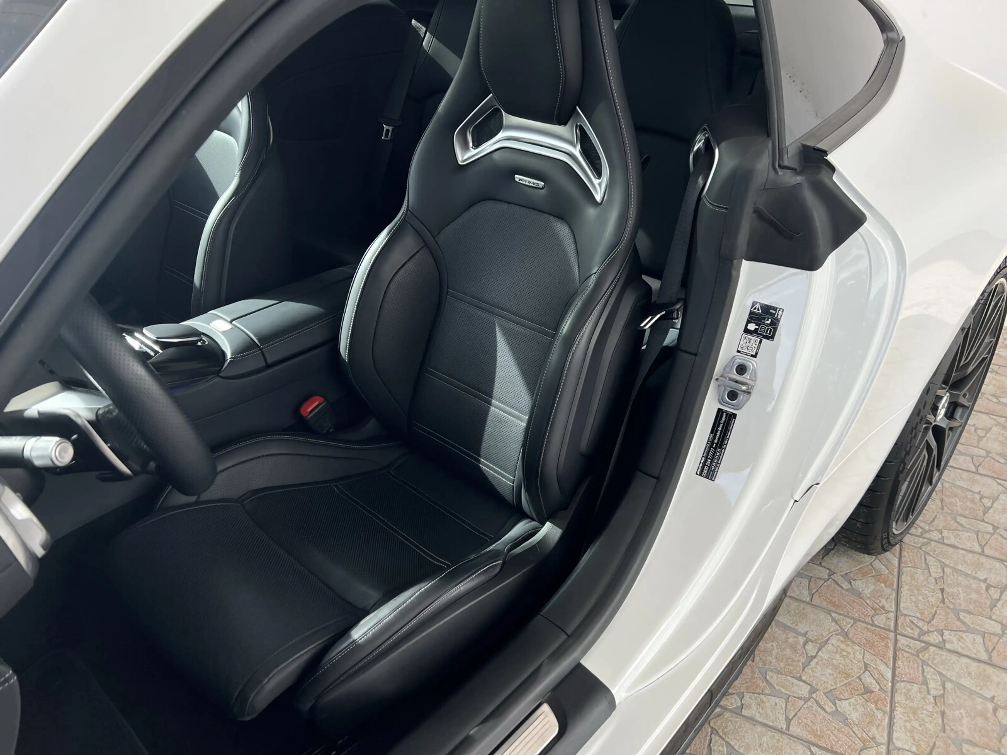 Mercedes-Benz AMG GT GT 43 AMG Premium Plus/Pano.-Dach/Distronic/Navi — photo 10