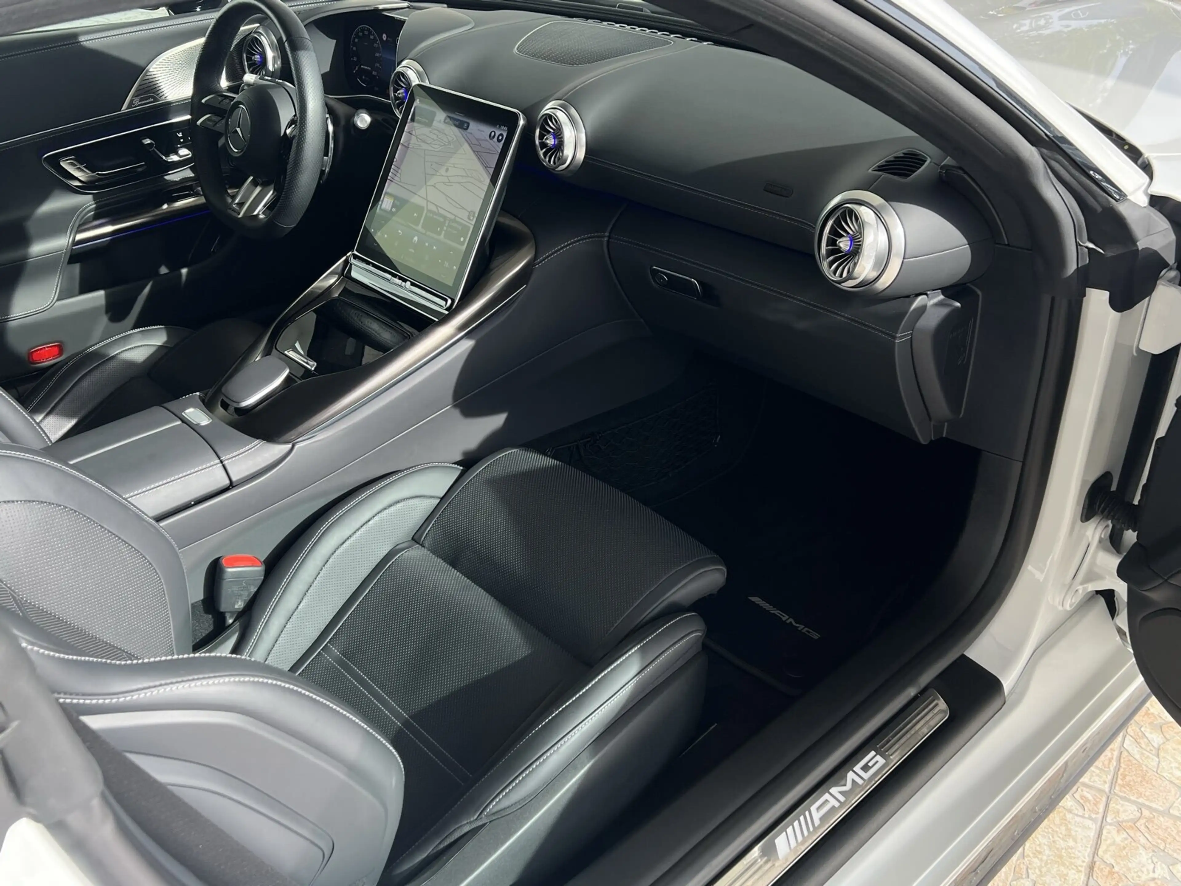 Mercedes-Benz AMG GT GT 43 AMG Premium Plus/Pano.-Dach/Distronic/Navi — photo 11