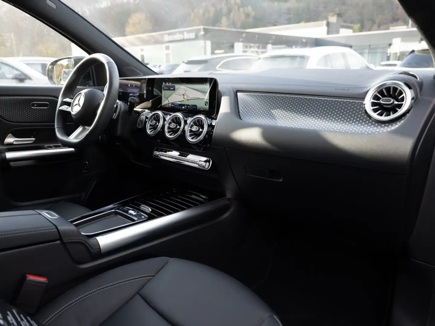 Mercedes-Benz EQA 250 AMG-Sport/LED/360/Pano/Night/Leder/20' Schwarz - 2