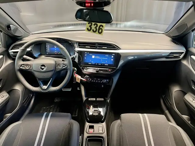 Opel Corsa view 10