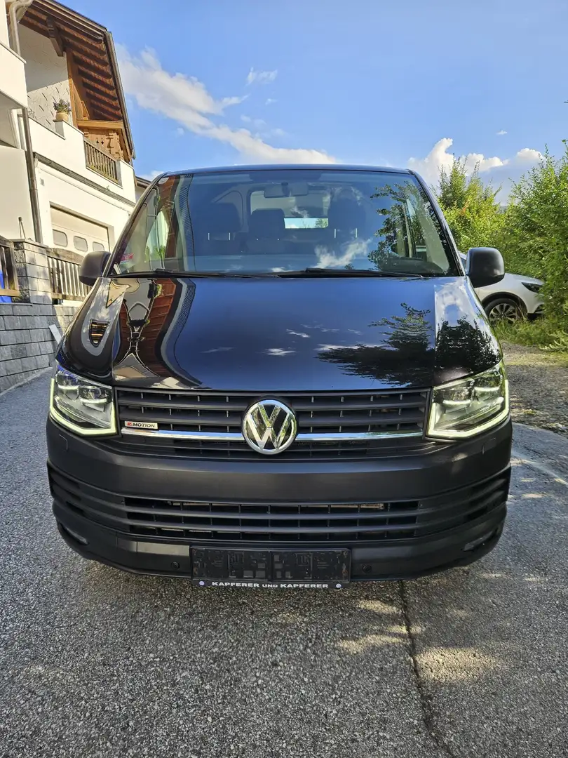 Volkswagen T6 Transporter Doka-Fahrgestell LR 2,0 TDI 4Motion BMT Schwarz - 2