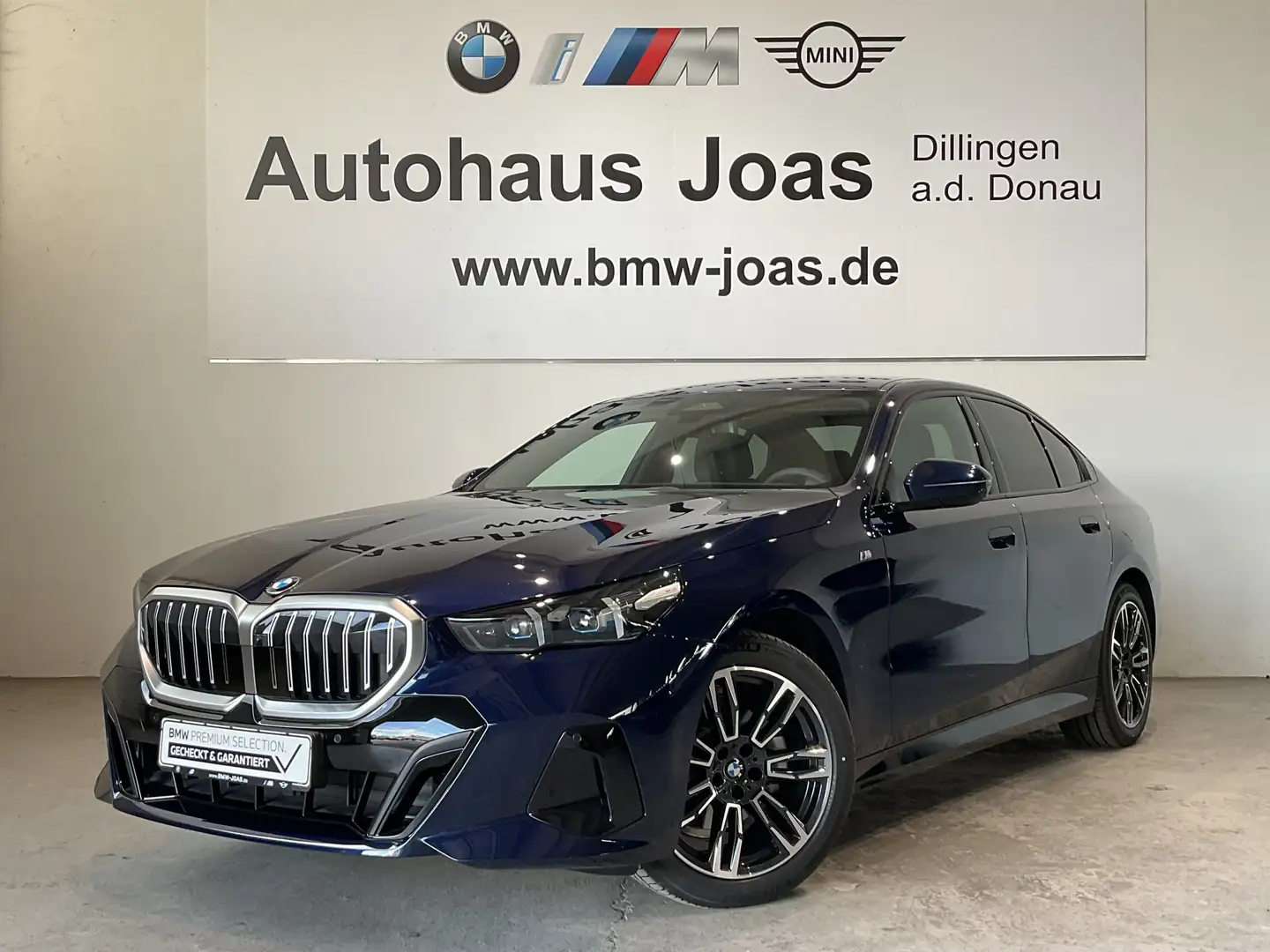 BMW 520 i M Sportpaket | Lenkradheizung | Sitzbelüftung vo Blau - 1