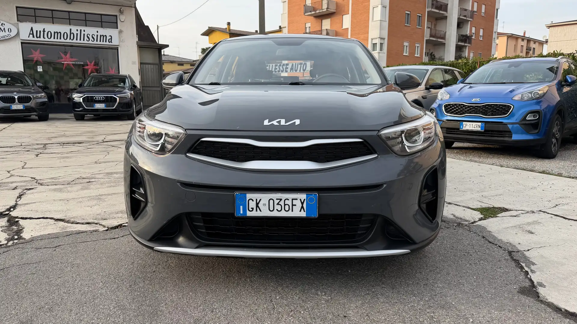 Kia Stonic Stonic 1.2 dpi Urban OK NEOPATENTATI Grigio - 2